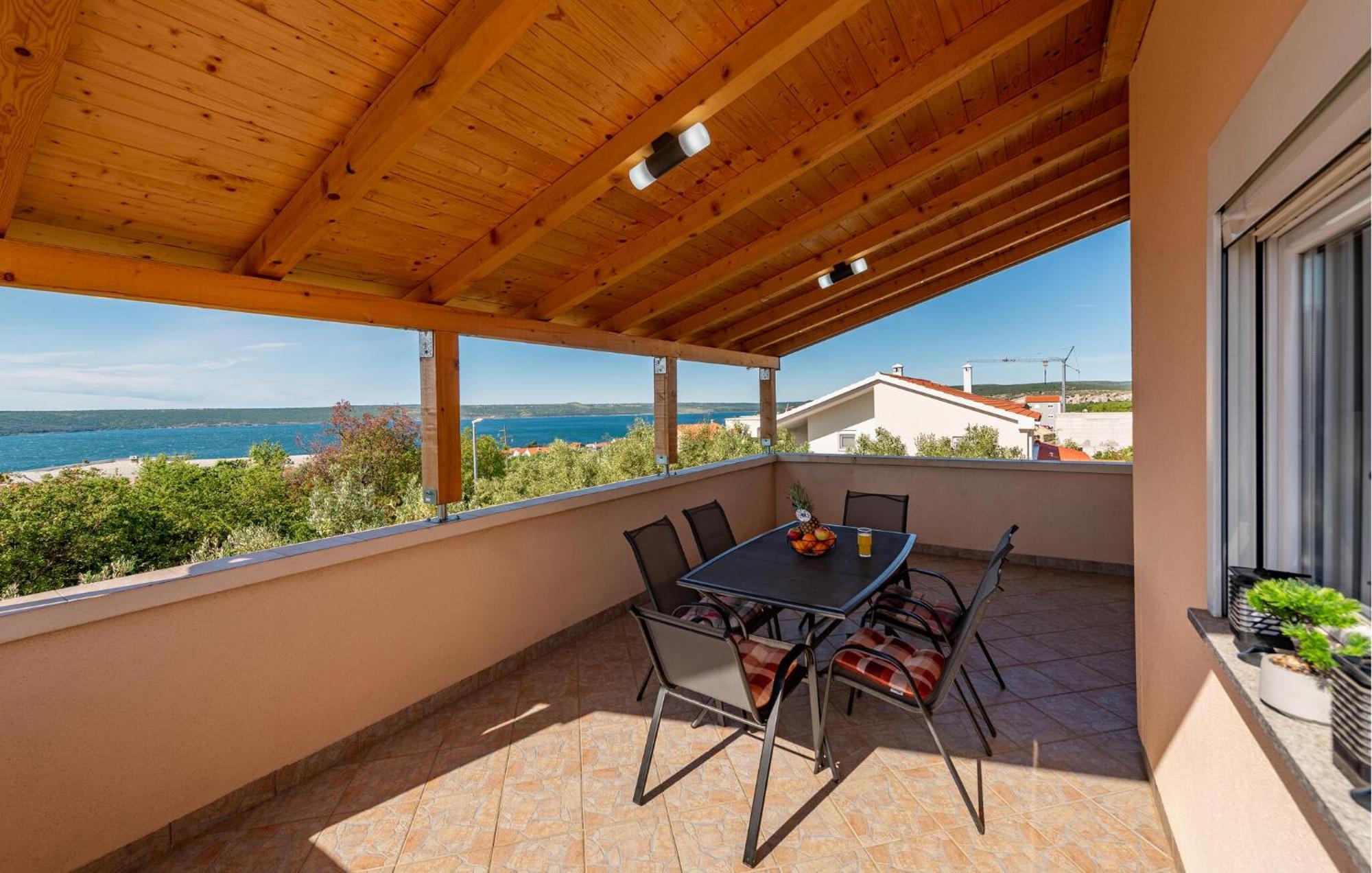 Beautiful Apartment In Maslenica With Kitchen Bagian luar foto